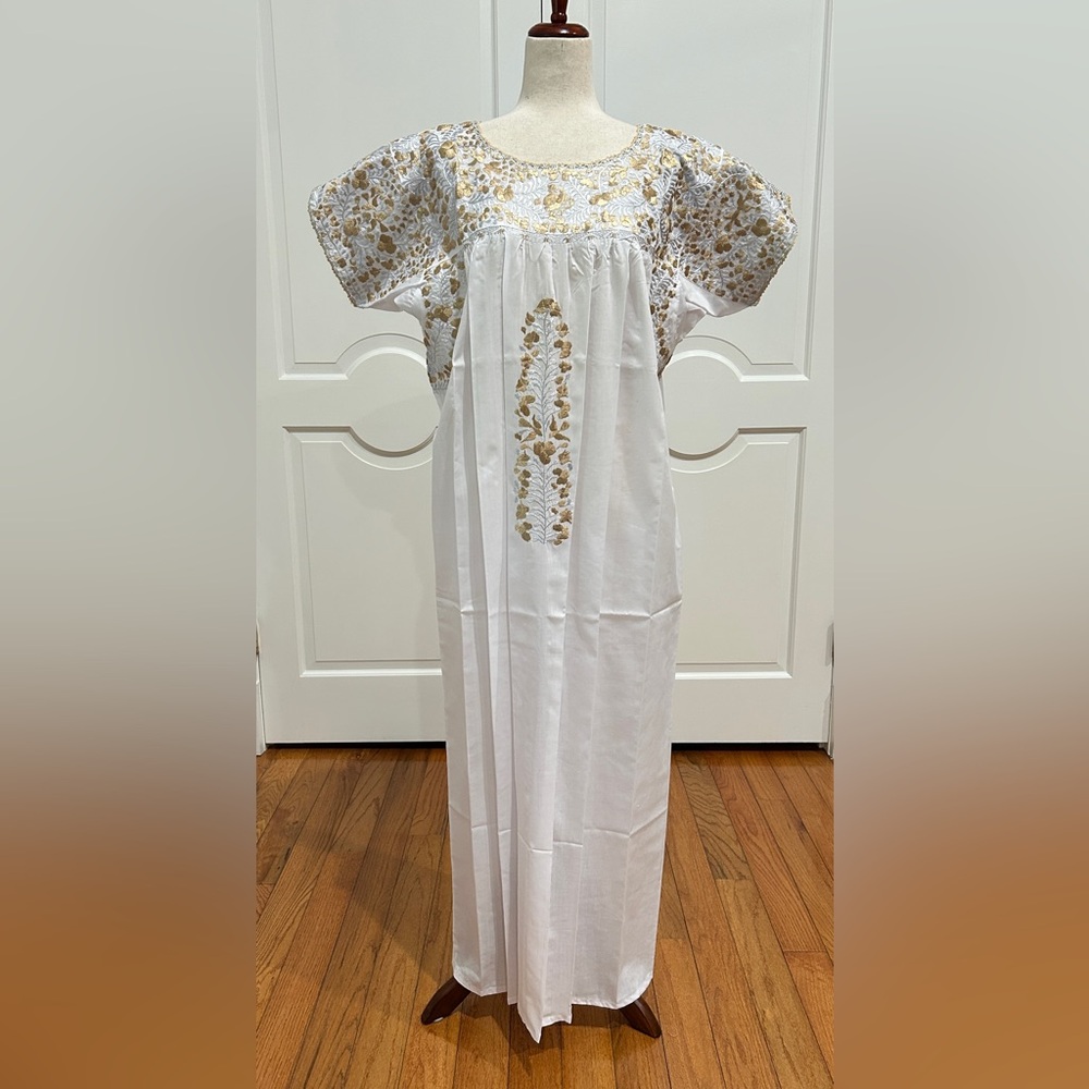 XL San Antonino Maxi Dress,Oax,Mexican dress Hand Embroidered with Silk threads.